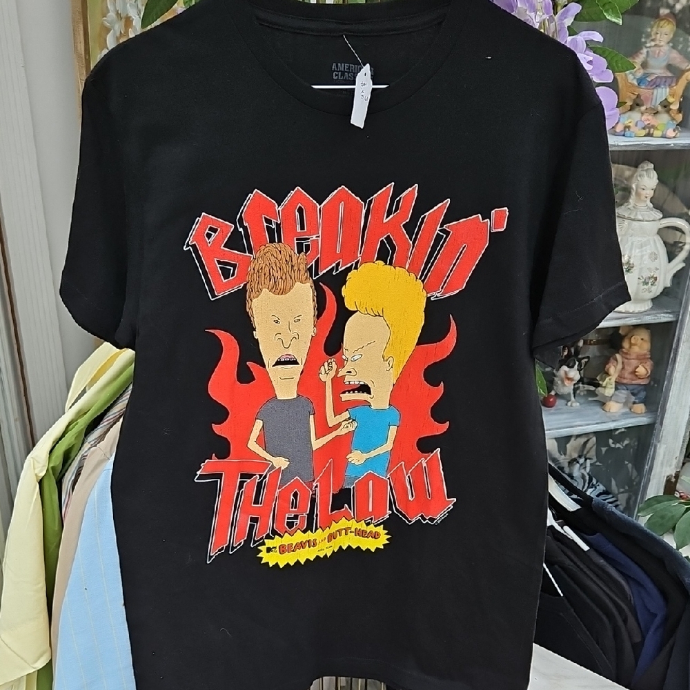 BEAVIS & BUTTHEAD 2022 Black and Red Short Sleeve Tees with Graphic Designs